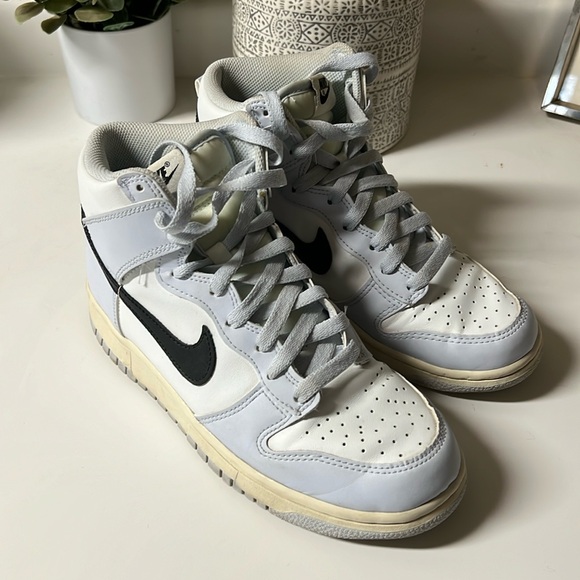 High top Nike dunks youth size 7